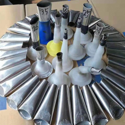 14 dau phun keo silicon